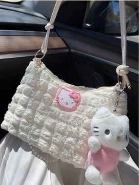 Kawaii Factory Hello Kitty White and Pink Quilted Shoulder Bag